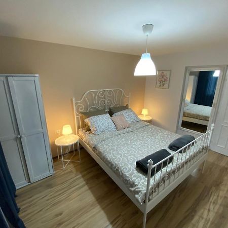 Apartmani Joma บายินา บาชตา ภายนอก รูปภาพ